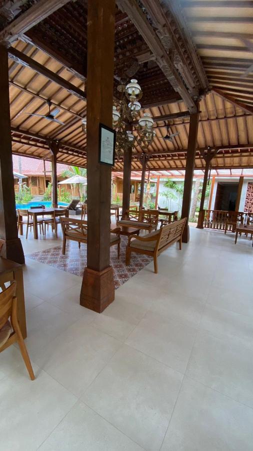 Villa Lova Sambirenteng Gretek Exterior foto